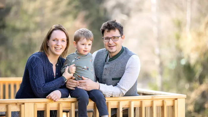 Die neuen Geschäftsführer: Angelika und Erhard Pretterhofer mit Sohn Theo