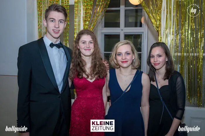 Klicken Sie sich durch die Fotos!