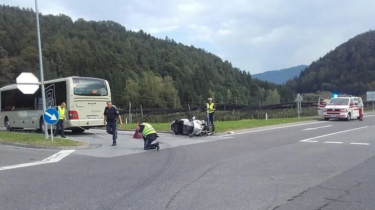 Unfall an der B72 zur Feistritzklamm
