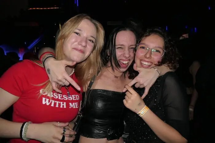 Klicken Sie sich durch die Fotoserie.....