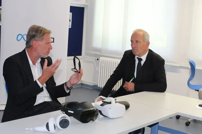 Die Zukunft der virtuellen Realität soll noch kleiner werden. Klicken Sie sich hier noch weiter durch die Präsentation! 