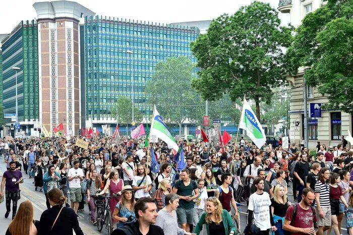 Mehr Bilder von der Demo!