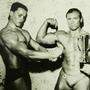 Arnold Schwarzenegger und sein Trainer Kurt Marnul 1962