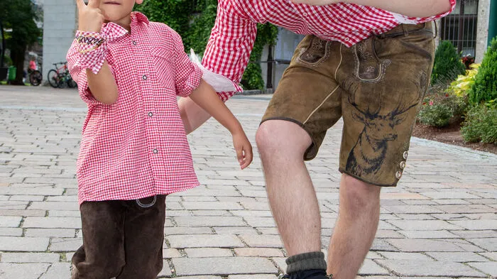 Alexander (5) kommt aus Haus/Ennstal und kann jedes Lied von Andreas Gabalier mitsingen