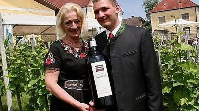 Eva Müller mit ihrem Sohn Yves Michel Müller