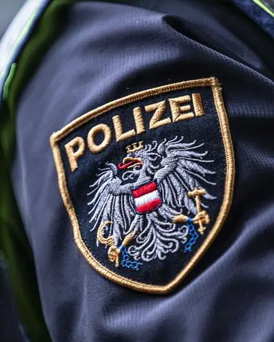 Die einschreitenden Polizisten konnten den Mann schließlich doch einer Kontrolle unterziehen (Sujetbild)