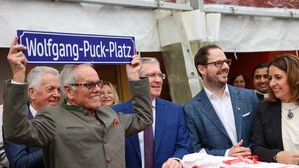 Das offizielle St. Veit ehrte mit Wolfgang Puck den wohl bekanntesten Sohn der Stadt 