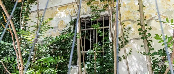 Ein kleines Erdbeben könnte reichen, um das Haus in der Lendgasse 4 zum Einsturz zu bringen, heißt es in einem Gutachten