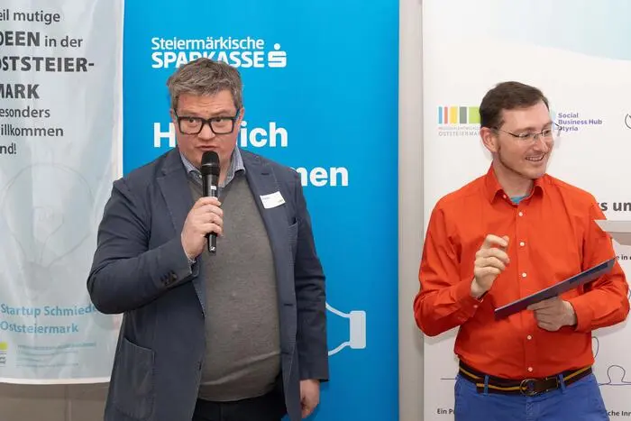 Ziel der Initiative ist es, Junggründern und Startups in der Region zu unterstützen und ihnen Zugang zu Serviceangeboten, Netzwerken sowie einem Mentorenpool zu ermöglichen. 