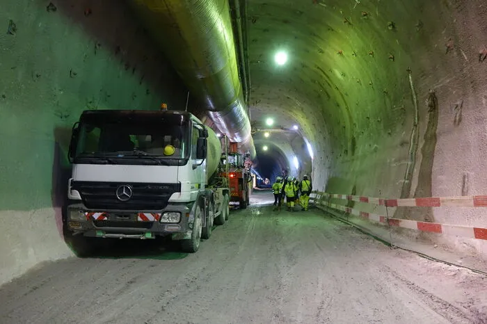 In 100 Metern Tiefe arbeiten die Mineure.