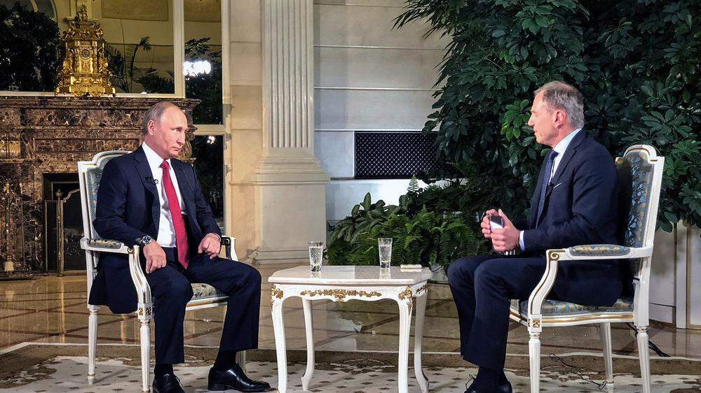 ORF 2 zeigt eine ZiB spezial mit dem Titel &quot;Wladimir Putin - Das Interview&quot; am 4. Juni um 20.15 Uhr