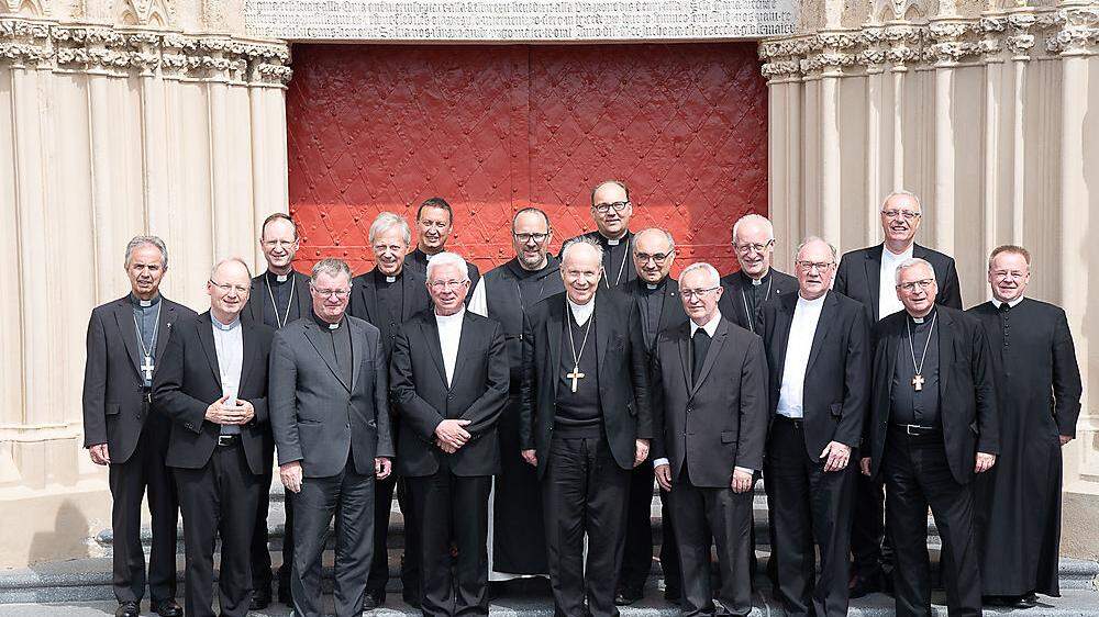 Gruppenfoto der österreichischen Bischöfe bei ihrer Tagung in Mariazell