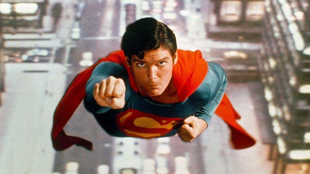 Superman, hier in der Verfilmung mit Christopher Reeve, stoppt im neuen Comic einen Rassisten