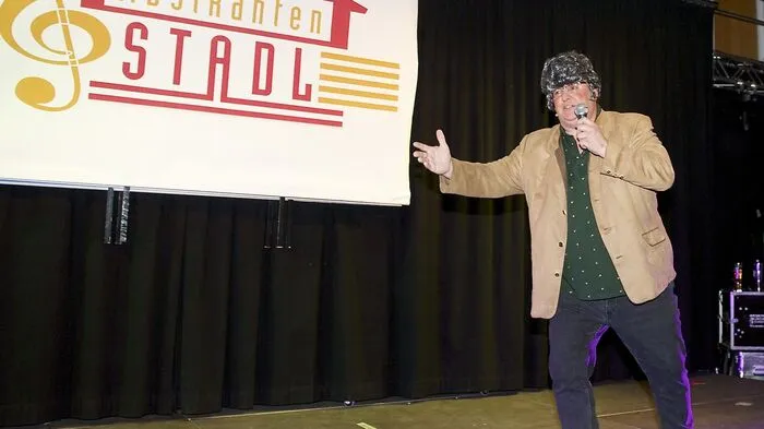 Die Ferlacher Faifalan luden am Mittwoch zur Premiere ihrer ausverkauften Faschingssitzungen im Ferlacher Rathaus.