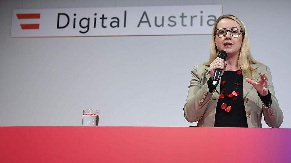 Digitalisierungsministerin Margarete Schramböck