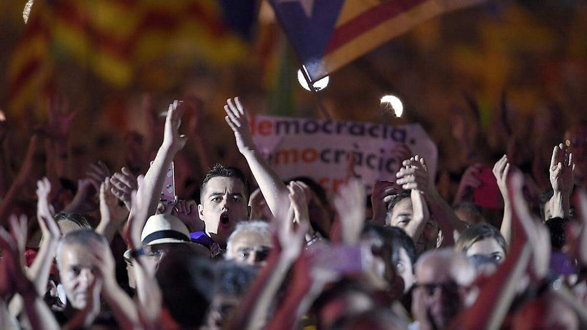 Die Abschlusskundgebung gestern Abend in Barcelona