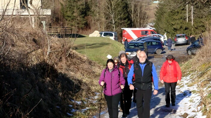 Zahlreiche Bergwanderer aus ganz Kärnten nahmen am letzten Tag des Jahres 2017 am Silvestermarsch auf den Magdalensberg teil. 