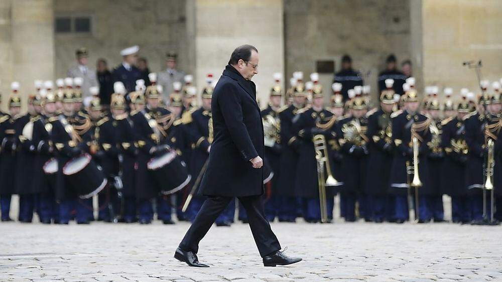 Trauerfeier in Paris mit Hollande