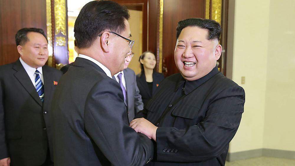 Chung Eui-yong und Kim Jong-un