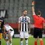 GRAZ,AUSTRIA,10.JUN.20 - SOCCER - tipico Bundesliga, championship group, SK Sturm Graz vs Red Bull Salzburg. Image shows Lukas Spendlhofer (Sturm) and referee Harald Lechner. keywords: red card. 
Photo: GEPA pictures/ Hans Oberlaender