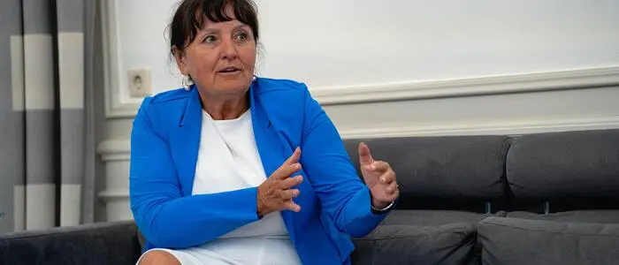 Manuela Khom spricht sich gegen „parteipolitische Schachzüge“ und für Lösungen aus