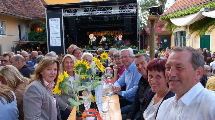 Bereits zum 16. Mal ging am Wochenende der Summertimeblues im Schloss Gamlitz über die Bühne.