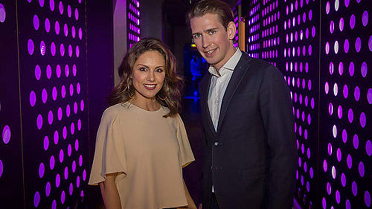 RTL-Moderatorin Nazan Eckes und Außenminister Sebastian Kurz beim ÖVP-Wahlkampfclubbing