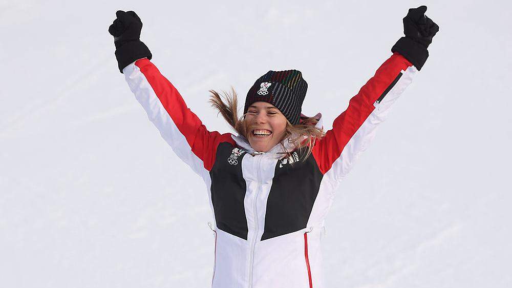 Katharina Liensberger war überglücklich über ihre Silbermedaille.