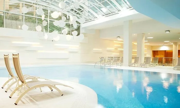 Relaxen im Meerwasserpool