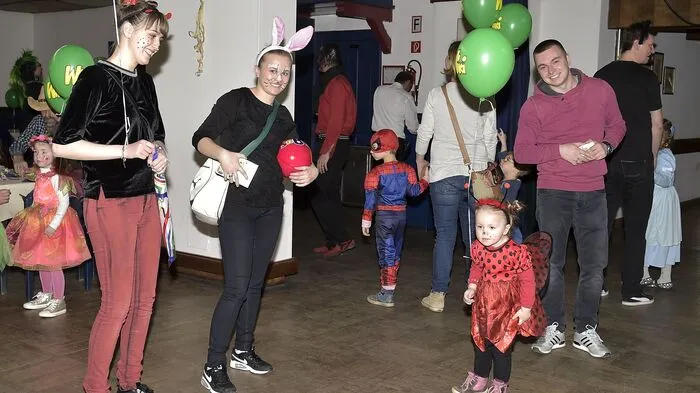 Hunderte Kinder kamen am Faschingsonntag ins Brauhaus Puntigam zum Wiki-Kinderfasching