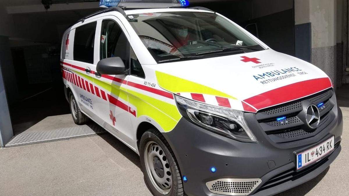 Unterwegs ist das Team mit einem top-ausgestatteten Mercedes Vito mit Allrad und 190 PS