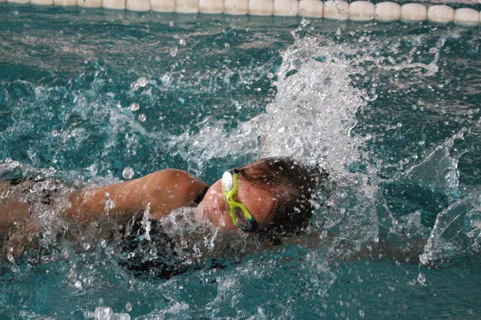 Neben dem Spaß am Bewerb geht es beim Cup aber auch um eine lebenswichtige Fähigkeit. "Schwimmen ist nicht nur eine Lebens-, sondern eine Überlebenskompetenz. Daher kann man nicht früh genug damit beginnen", betont Andreas Hausberger, Landesreferent für Schwimmen und Rettungsschwimmen.