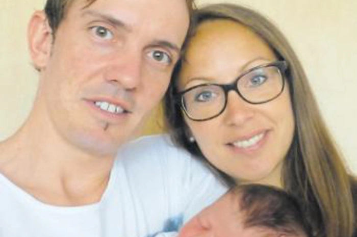 3020 Gramm bei einer Größe von 49 Zentimetern brachte Valentina, Tochter von Angelika Lackner und Florian Zahnschirm aus der Stanz, auf die Waage, als sie am 9. Juli um 9.33 Uhr zur Welt kam. Luca (2) ist begeistert.