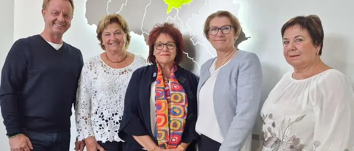 Kiwanis Club Trofaiach, Bürgermeister Mario Abl, Sekretärin Heidemarie Palier, Präsidentin Elect Waltraud Moser, Präsidentin Karin Andrea Reisinger und Past Präsidentin Karin Plank