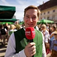 Kleine Zeitung-Sonderreporter Michael Großschädl beim Aufsteirern