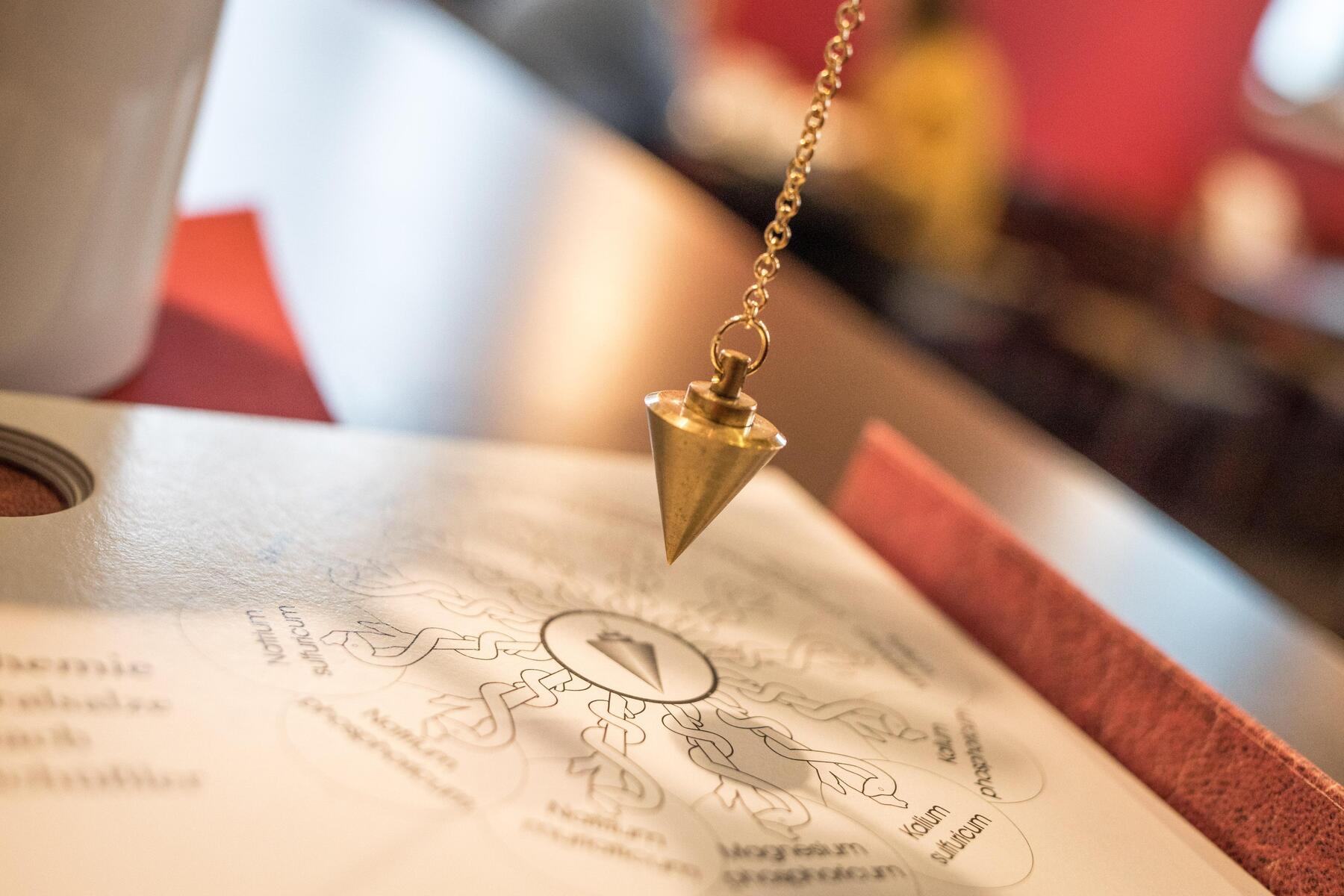 6550 Menschen gefährdet: Nach Tod von Mädchen steht „Heiler“ vor Gericht