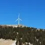      In der Steiermark, wie hier der Windpark Handalm mit 13 Windrädern, den man auf der Weinebene gut sieht, sind Windräder gang und gäbe