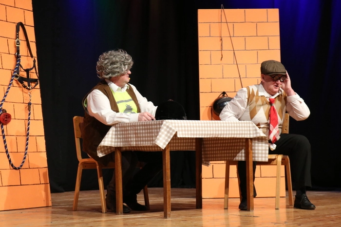 Hannes Quendler und Günther Baumgartner lieferten eine unterhaltsame Verwechslungsshow.