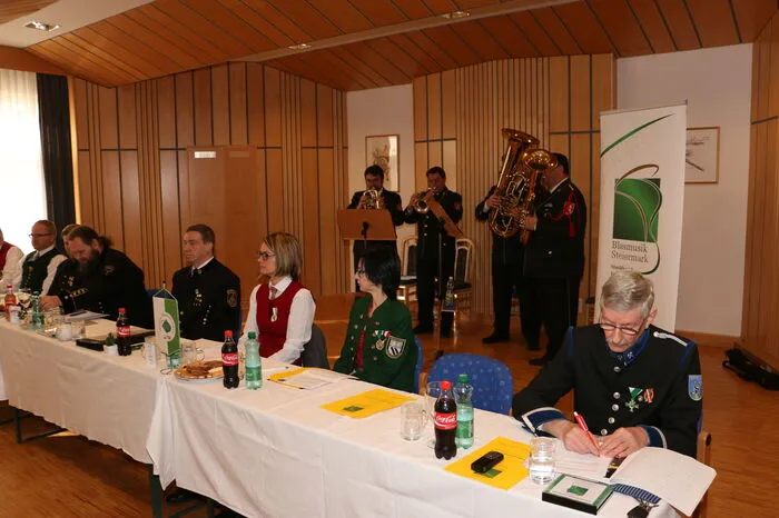 Bezirkskapellmeister Herbert Bauer sprach vom hohen Niveau der einzelnen Kapellen.