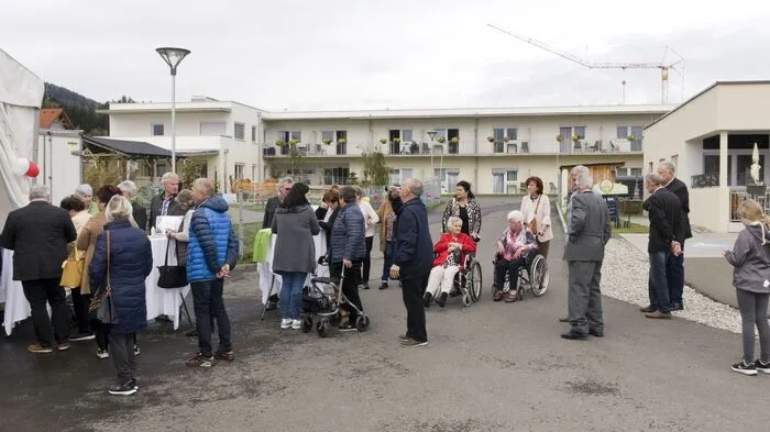 Bereits 2020 wurde das neue Pflegeheim "Haus Niklas" in Kobenz eröffnet. Wegen der Corona-Pandemie musste das Eröffnungsfest aber verschoben werden. Am Sonntag (9. Oktober) war es nun so weit.