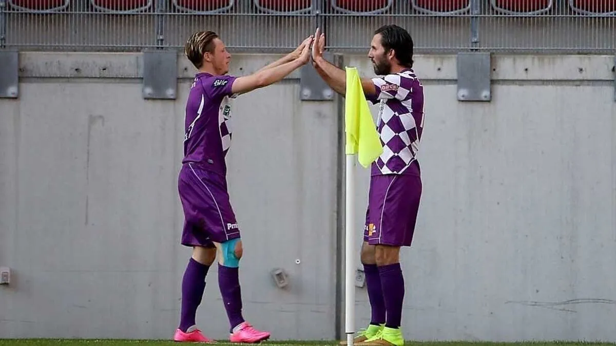 Miesenböck (l.) spielte in seiner Austria-Zeit an der Seite des heutigen Teammanagers Zakany 