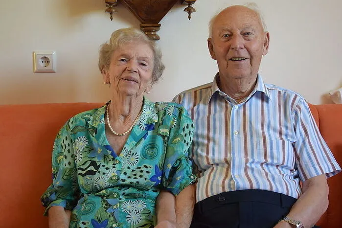 Ihren 70. Hochzeitstag begingen Maria und Ernst Schmollngruber aus Selzthal. Gefeiert wurde mit der Familie und dem früheren Abt.  