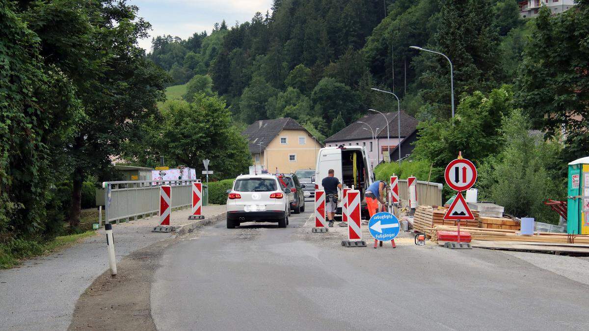 Baustelle im Bereich Kainachbrücke/Freisinggraben