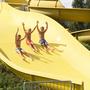 Kinder suchen Abkühlung im St. Veiter Freibad