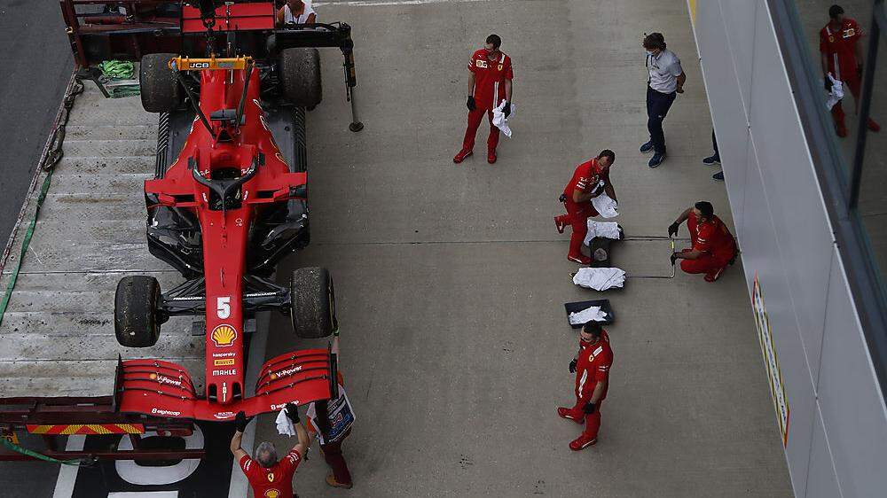 Vettels Ferarri erlitt einen Motorschaden