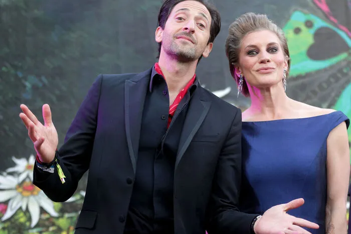 Auch Adrien Brody und Katee Sackhoff sind gekommen.