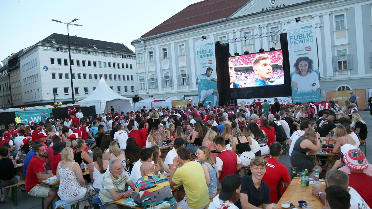 Beim Public Viewing am Neuen Platz in Klagenfurt werden 150.000 Menschen erwartet 