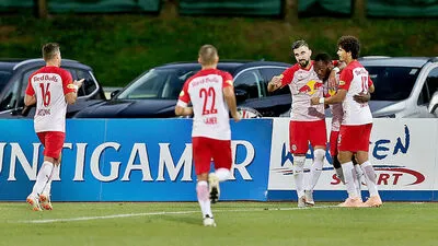 Am Ende jubelten - wie so oft - die Bullen