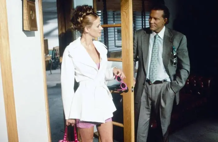 Exit in Red: Annabel Schofield, Mickey Rourke, 1996