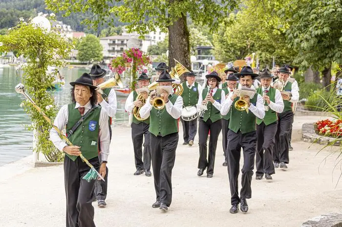 Wörthersee Kirchtag mit Umzug und Messe Pörtschach Juni 2024